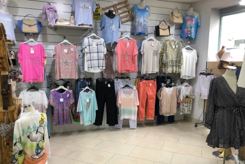 Vêtements Homme femme enfant du 34 au 56